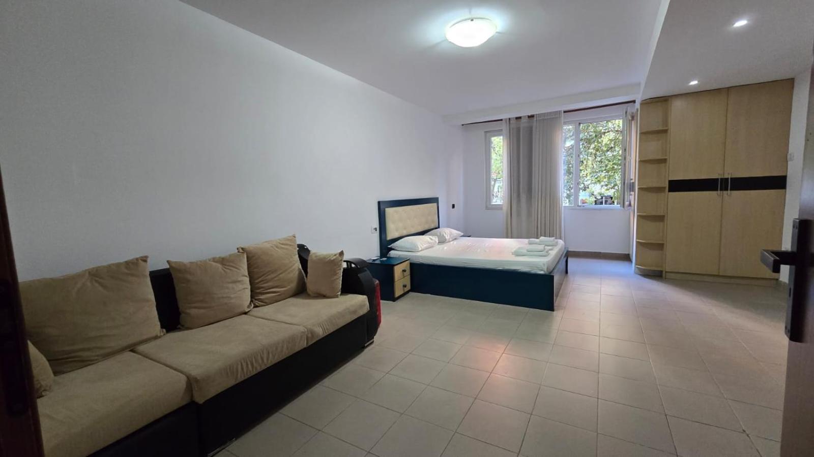 Tirent Apartment-cozy 2-bedroom In Don Bosko Leilighet